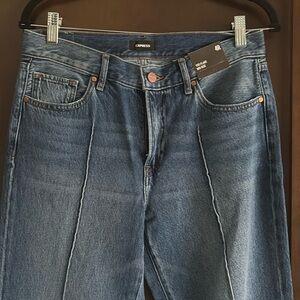 Expressss 70’s flare mid rise new with tag